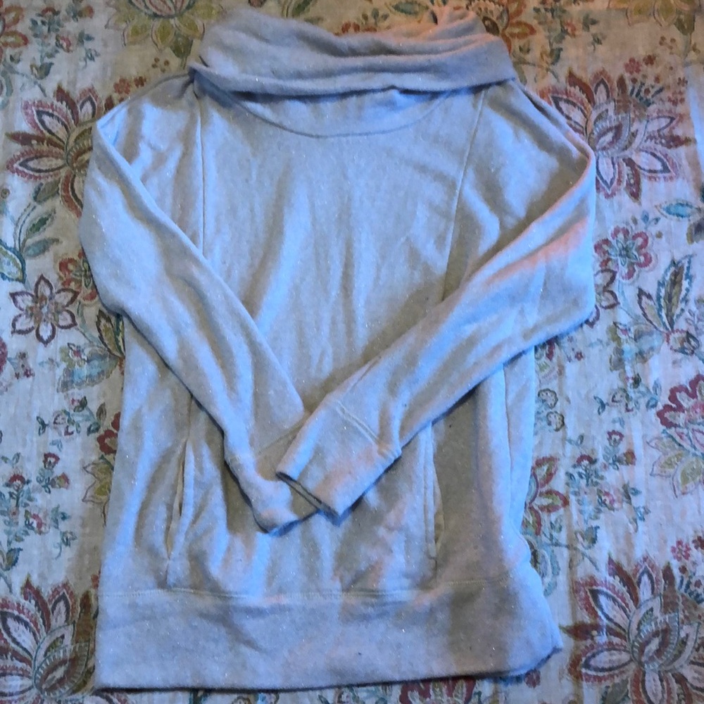 American Eagle turtle neck sweater